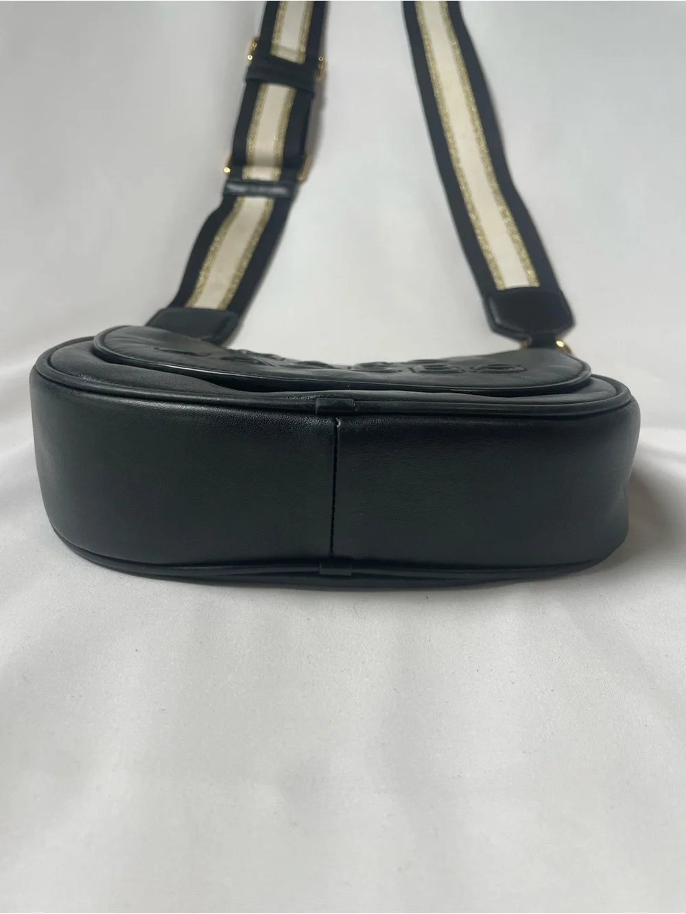 Marc Jacobs Black Leather Saddle Crossbody Bag Striped Guitar Strap